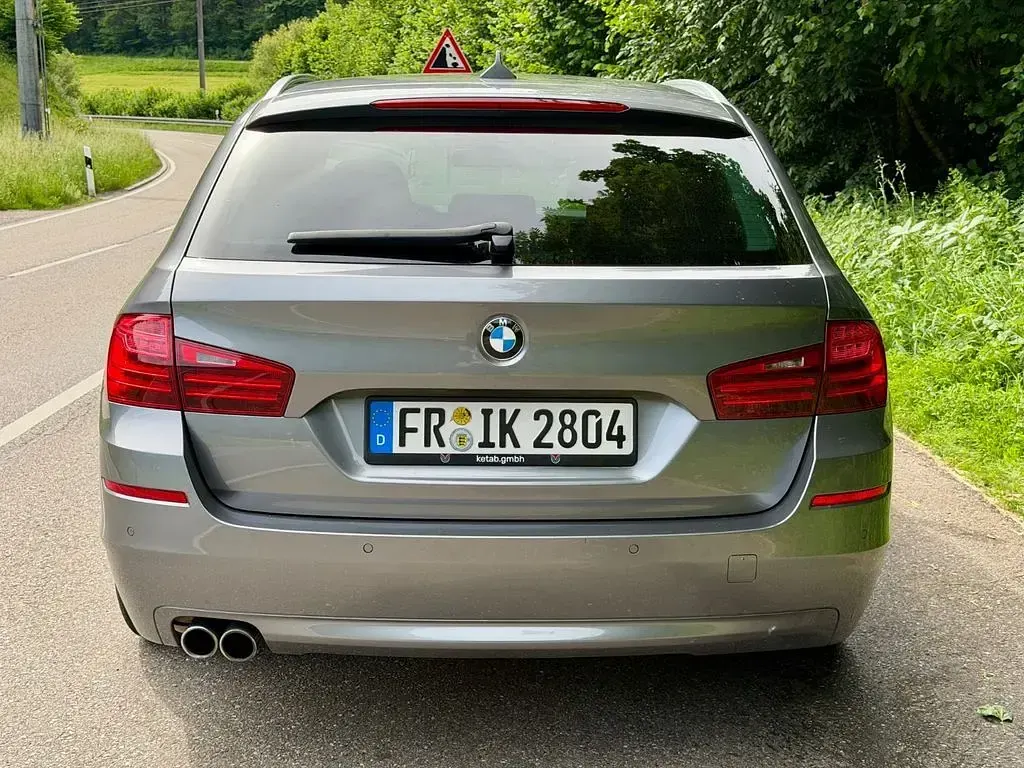 Gebraucht BMW 530 258 PS (189 kW) 2015 Grau Kombi