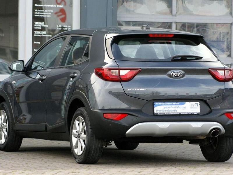 Gebraucht Kia Stonic Edition 7 99 PS (72 kW) 2019 Graphite metallic SUV