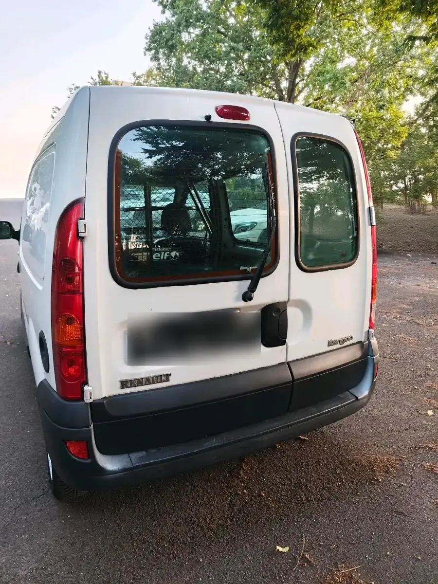 Gebraucht Renault Kangoo 68 PS (50 kW) 2007 Weiß Van / Kleinbus