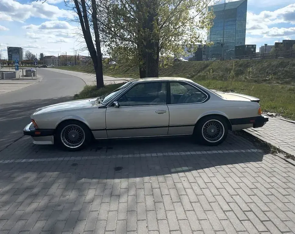 Gebraucht BMW 635 185 PS (136 kW) 1986 Beige Coupé