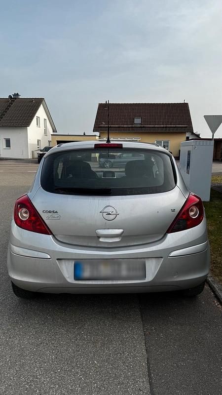 Gebraucht Opel Corsa 80 PS (58 kW) 2007 Silber Kleinwagen