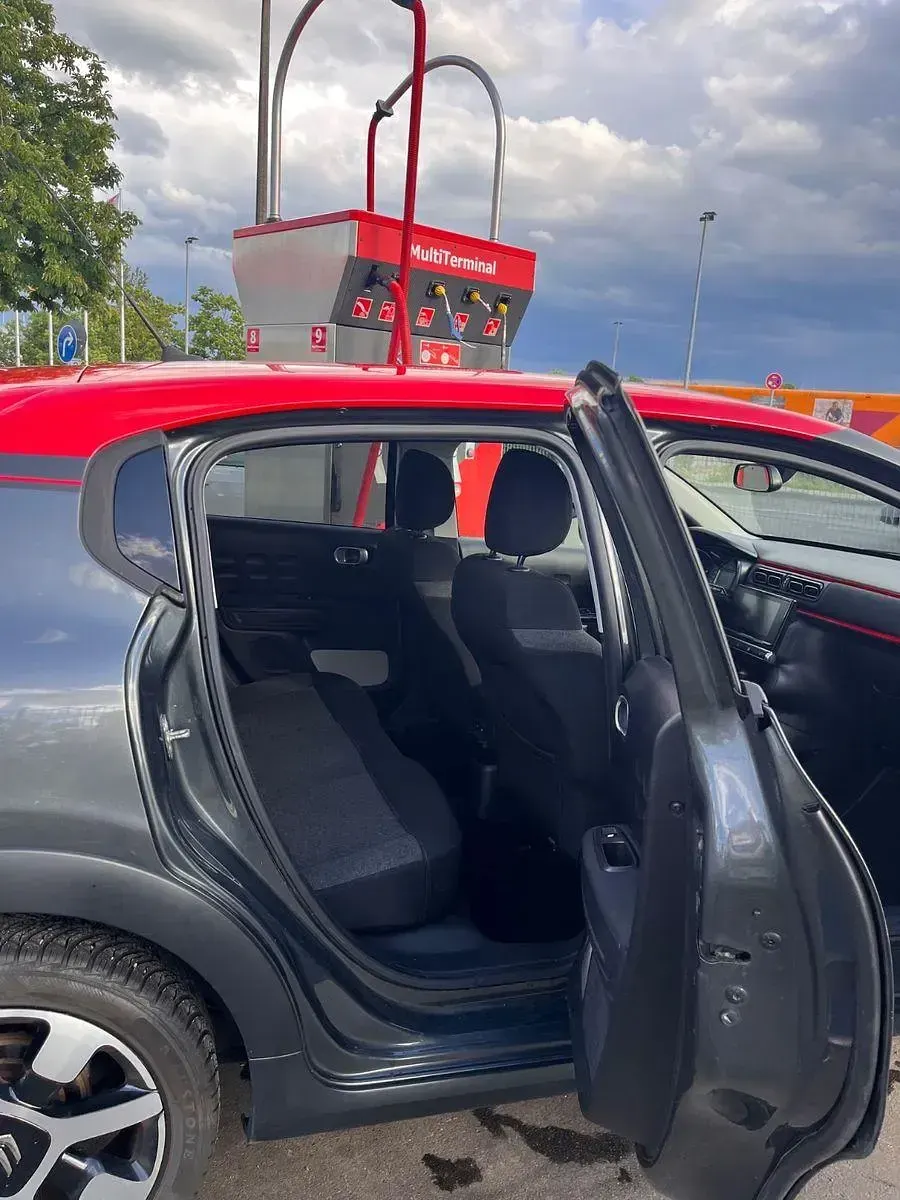 Gebraucht Citroën C3 PureTech 110 PS (80 kW) 2017 Grau Limousine