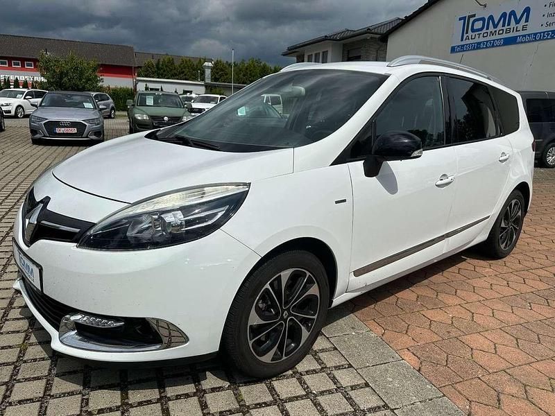 Gletscherweiss Gebraucht 2014 Renault Grand Scénic III Bose Edition Van / Kleinbus | 10.990 € - Bild 1/4