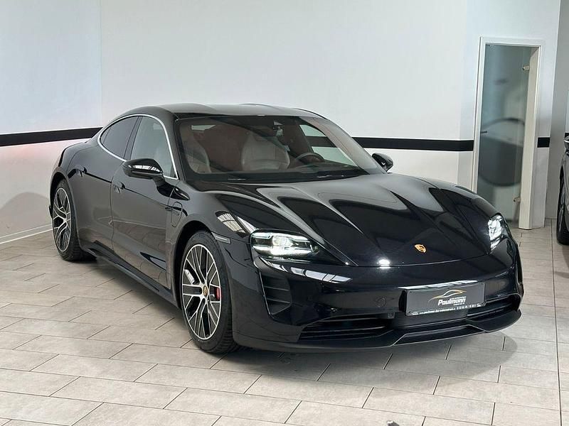Gebraucht Porsche Taycan 4S 419 kW (571 PS) 2023 Tiefschwarz Limousine