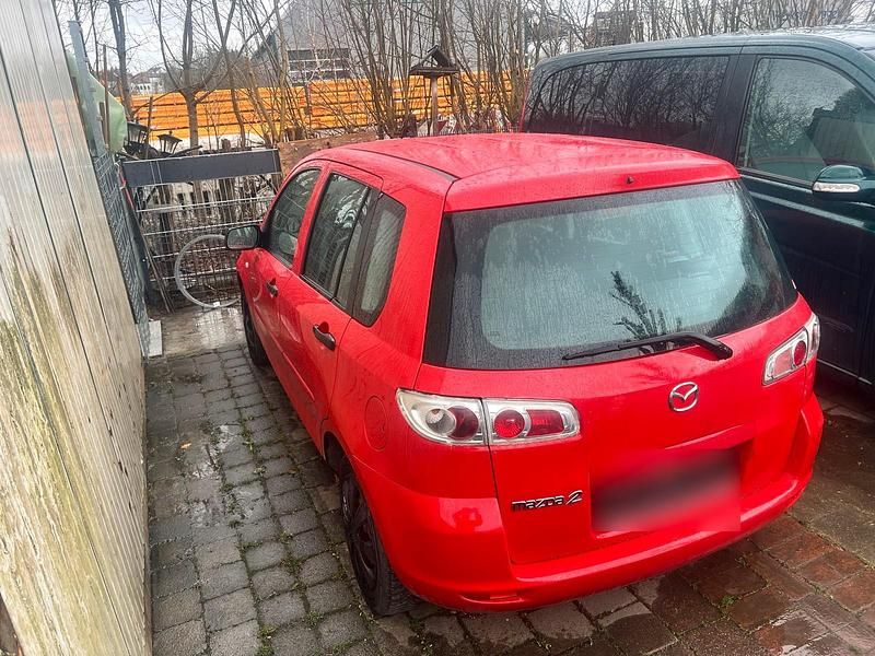 Gebraucht Mazda 3 55 PS (40 kW) 2006 Rot Kleinwagen