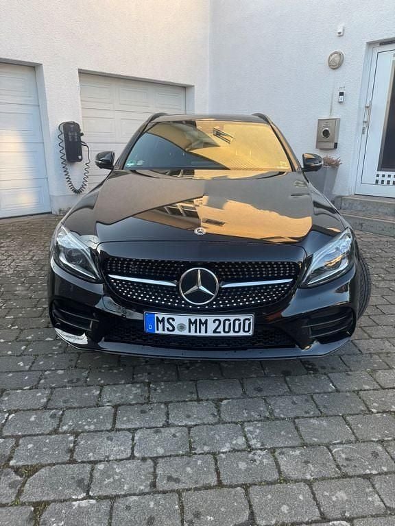 Gebraucht Mercedes C300e Night 306 PS (225 kW) 2020 Schwarz Limousine