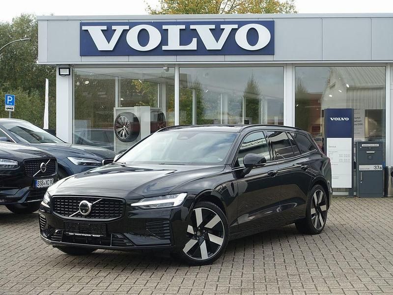 Onyx black Gebraucht 2024 Volvo V60 Ultra Kombi | 46.900 € (Teuer) - Bild 1/4