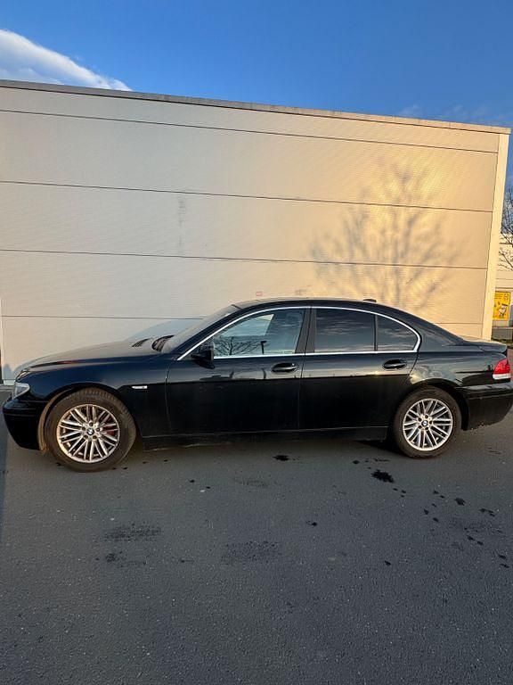 Gebraucht BMW 730 231 PS (169 kW) 2003 Schwarz Limousine