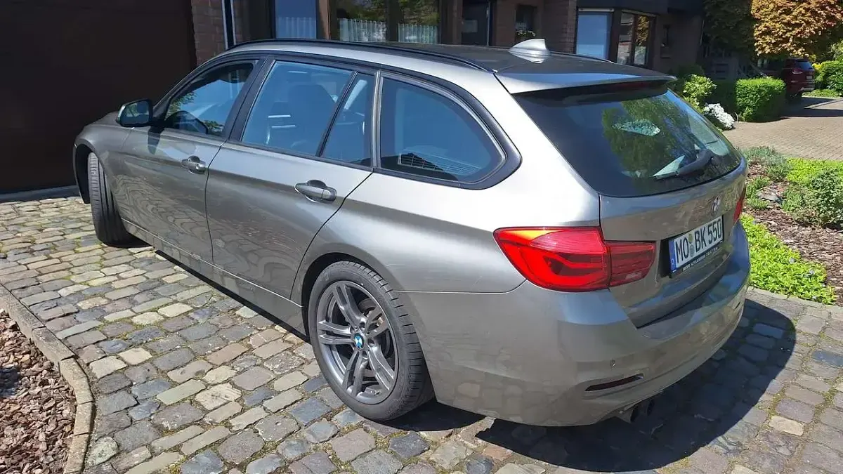 Usata BMW 320 184 CV (135 kW) 2016 Grigio Station wagon