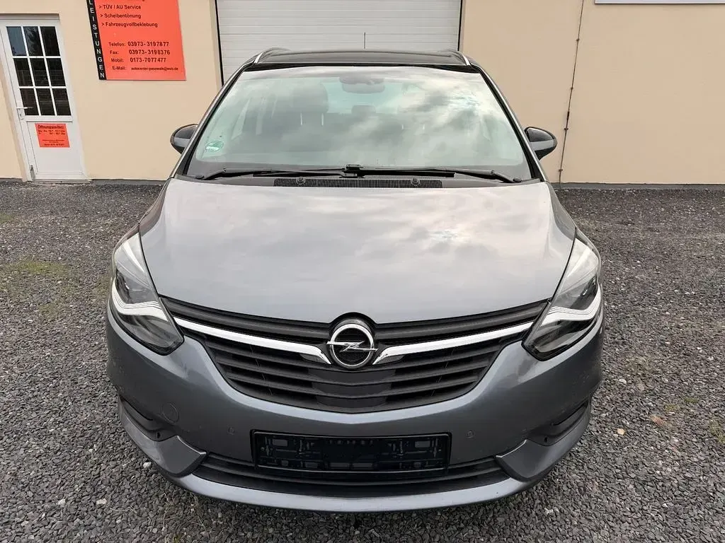 Gebraucht Opel Zafira Innovation 170 PS (125 kW) 2018 Grau Van / Kleinbus