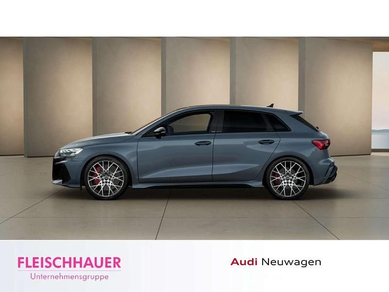 Neu Audi RS3 400 PS (294 kW) 2026 Grau Limousine