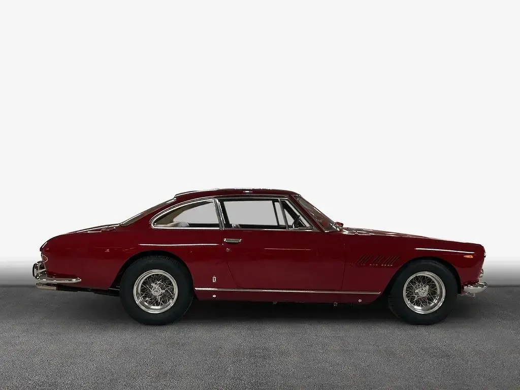 Gebraucht Ferrari 330 300 PS (220 kW) 1965 Rot Coupé