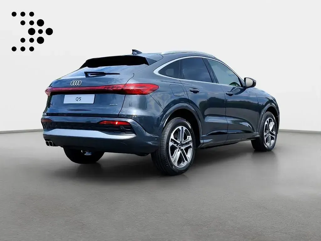 Neu Audi Q5 Sportback Advanced 204 PS (150 kW) 2026 Grau SUV