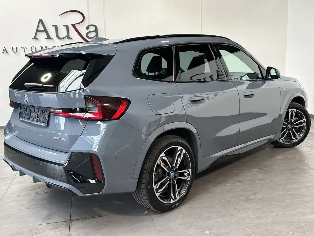 Gebraucht BMW iX1 M Sport 230 kW (313 PS) 2023 Storm bay SUV