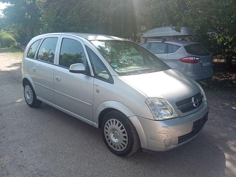 Silber Gebraucht 2005 Opel Meriva Van / Kleinbus | 1.290 € (Superpreis) - Bild 1/4