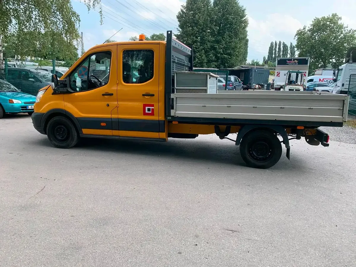 Gebraucht Ford Transit 108 PS (79 kW) 2019 Gelb Van