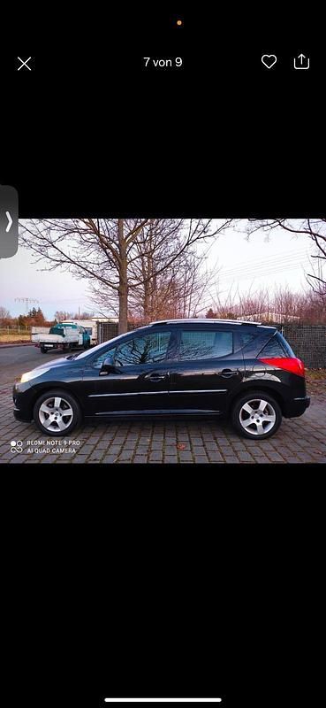 Gebraucht Peugeot 207 125 PS (91 kW) 2011 Schwarz Kombi