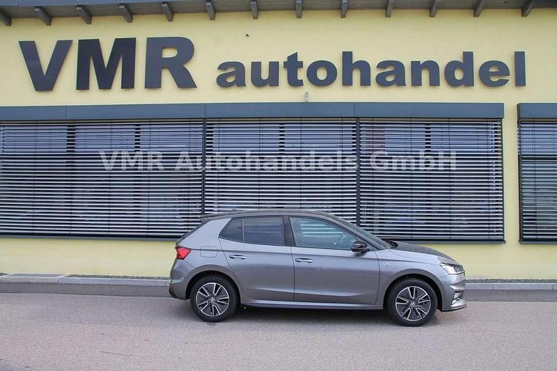 Grau Neu 2024 Skoda Fabia Monte Carlo Kleinwagen | 21.900 € (Guter Preis) - Bild 1/4