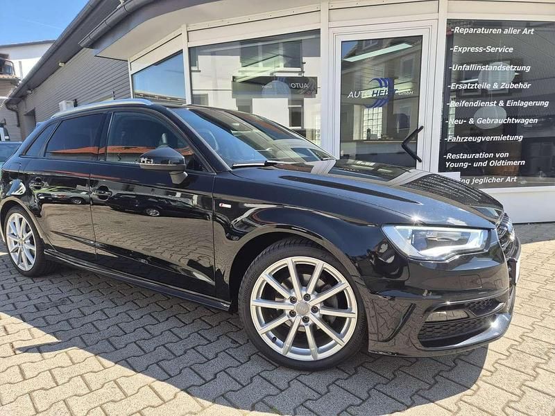 Gebraucht Audi A3 S-Line 110 PS (80 kW) 2015 Mythosschwarz metallic Limousine