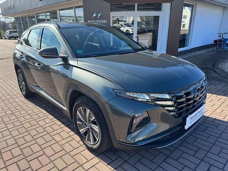 Gebraucht Hyundai Tucson Select 150 PS (110 kW) 2022 Amazon grey SUV