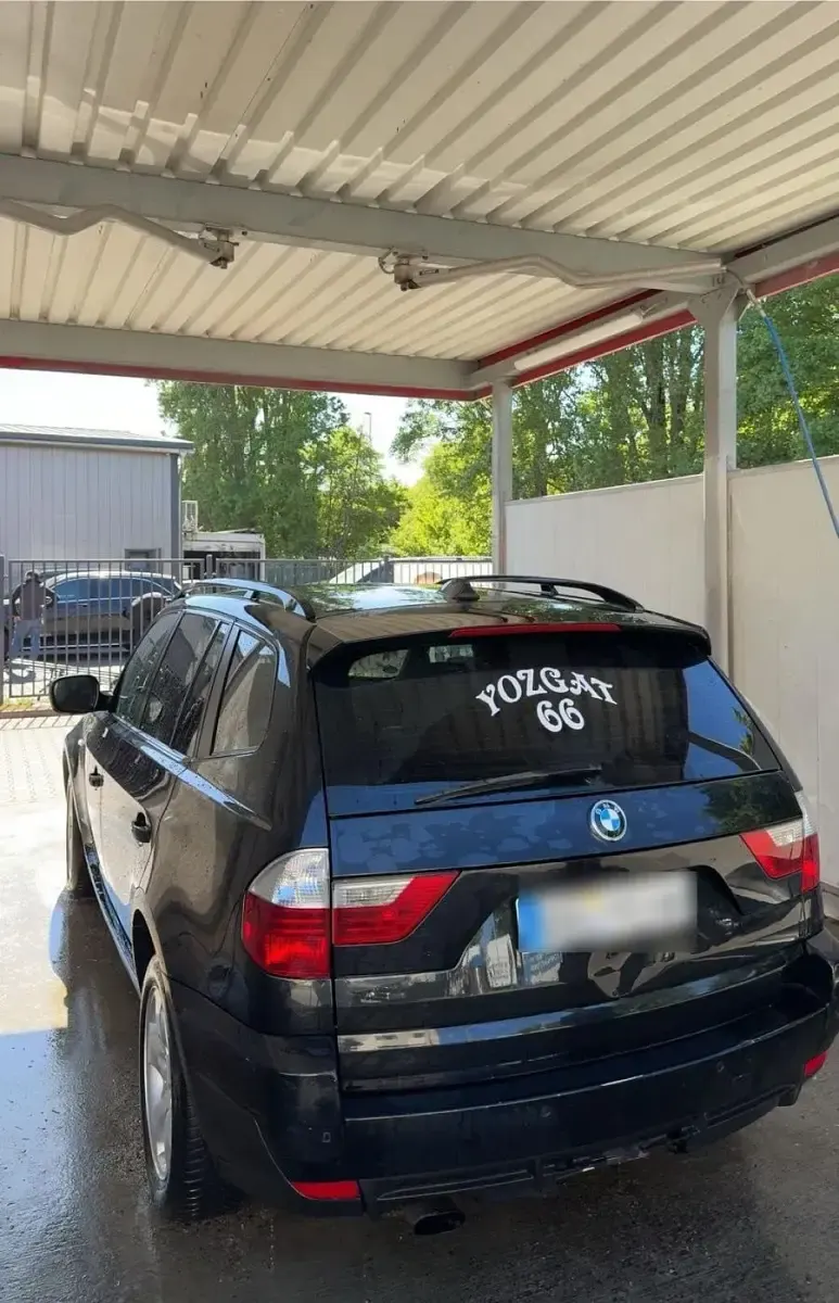 Gebraucht BMW X3 150 PS (110 kW) 2010 Schwarz SUV