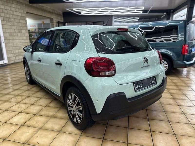 Gebraucht Citroën C3 PureTech 110 PS (80 kW) 2018 Grün Limousine