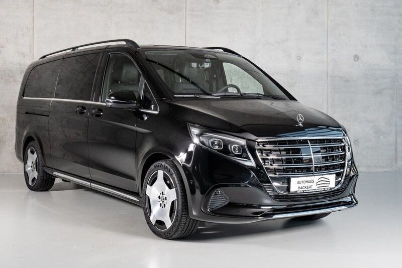 Obsidianschwarz metallic Neu 2025 Mercedes V300 Exclusive Van / Kleinbus | 118.845 € (Teuer) - Bild 1/4