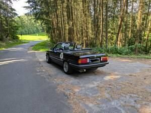 Gebraucht BMW 325 Cabriolet 170 PS (125 kW) 1990 Schwarz Cabrio