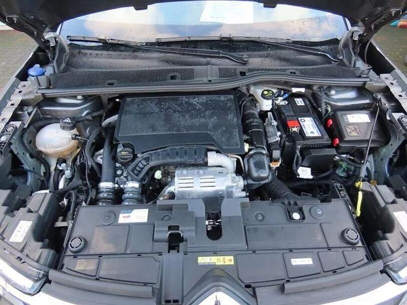 Gebraucht Citroën C4 PureTech 131 PS (96 kW) 2024 Grau SUV