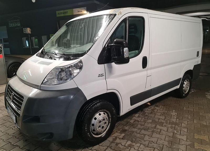 Gebraucht Fiat Ducato 101 PS (74 kW) 2011 Weiß Van