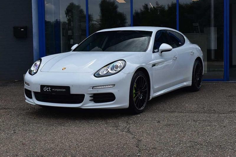 Weiß Gebraucht 2016 Porsche Panamera S Limousine | 42.900 € - Bild 1/4