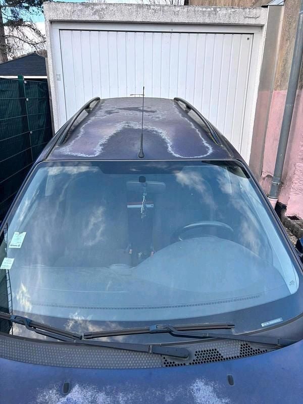 Gebraucht Ford Focus 90 PS (66 kW) 2002 Blau Kombi