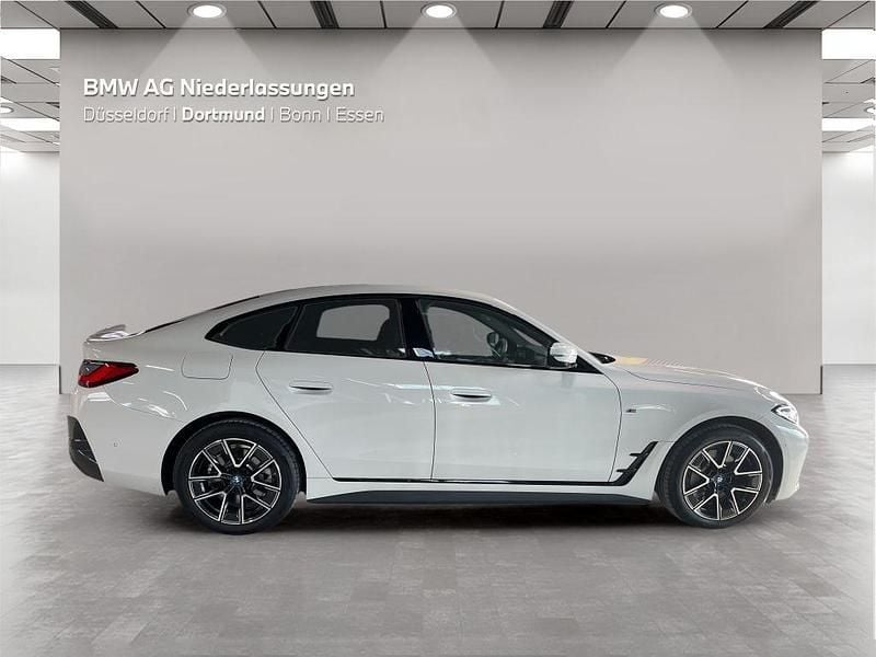 Gebraucht BMW i4 M Sport 210 kW (286 PS) 2023 Weiß Limousine