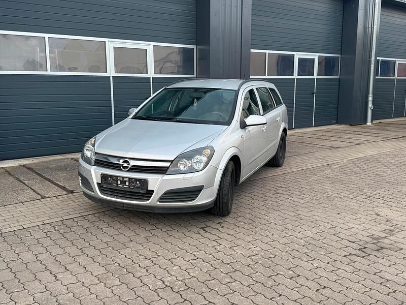 Gebraucht Opel Astra 80 PS (58 kW) 2005 Silber Kombi