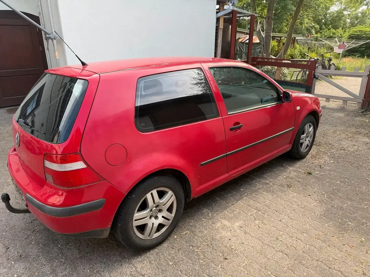 Gebraucht VW Golf IV 75 PS (55 kW) 2000 Rot Kleinwagen