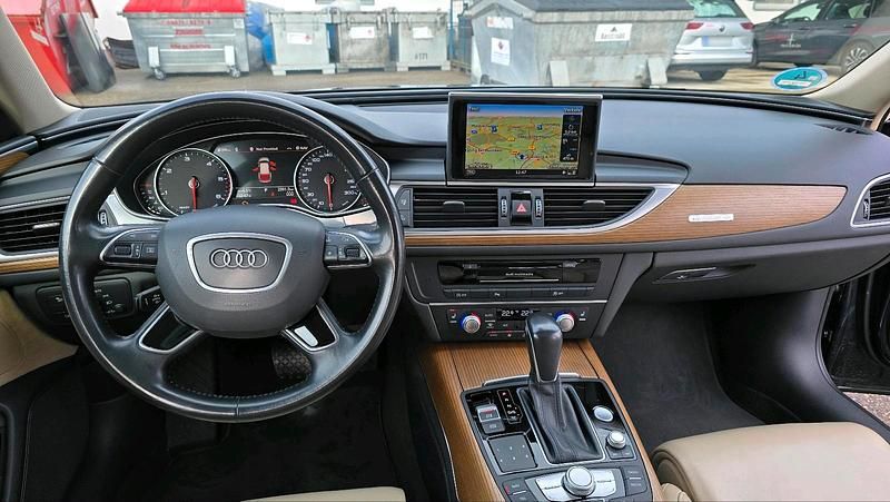Gebraucht Audi A6 Business 218 PS (160 kW) 2016 Blau Kombi