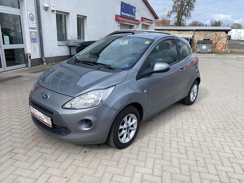 Gebraucht Ford Ka Trend 69 PS (50 kW) 2015 Grau Kleinwagen