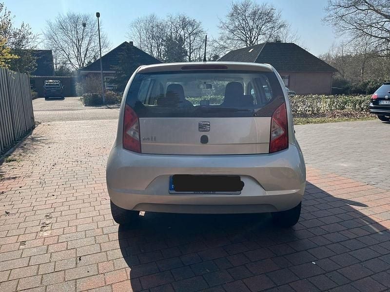 Gebraucht Seat Mii 60 PS (44 kW) 2015 Grau Kleinwagen