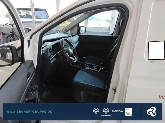 Gebraucht VW Caddy Basis 102 PS (75 kW) 2022 Van / Kleinbus