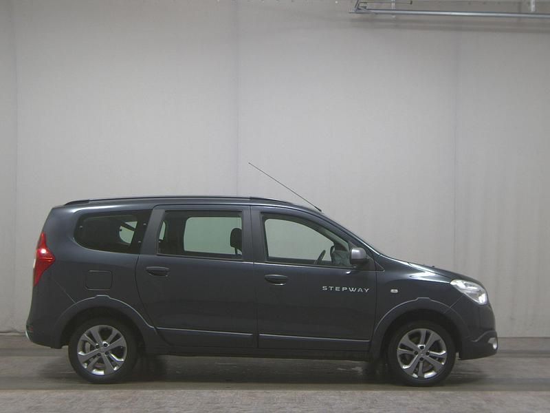 Gebraucht Dacia Lodgy Stepway 116 PS (85 kW) 2016 Grau comete Van / Kleinbus