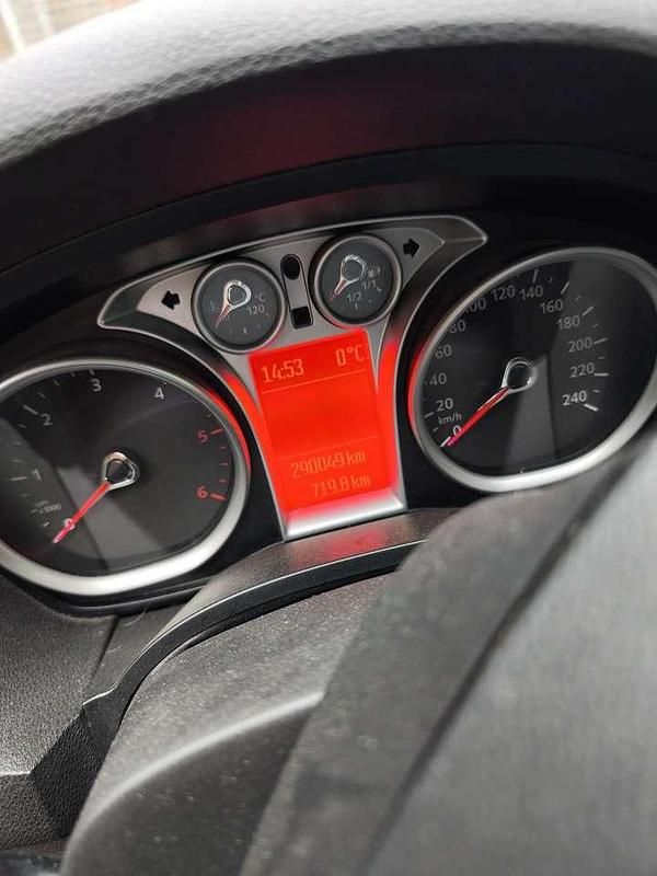 Gebraucht Ford Kuga Trend 163 PS (119 kW) 2011 SUV