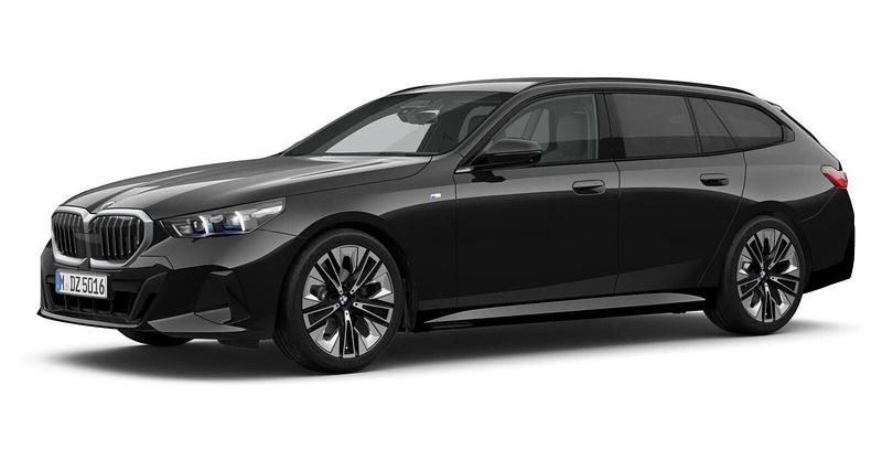 Schwarz Gebraucht 2025 BMW 520 Comfort Edition Kombi | 58.415 € (Guter Preis) - Bild 1/4