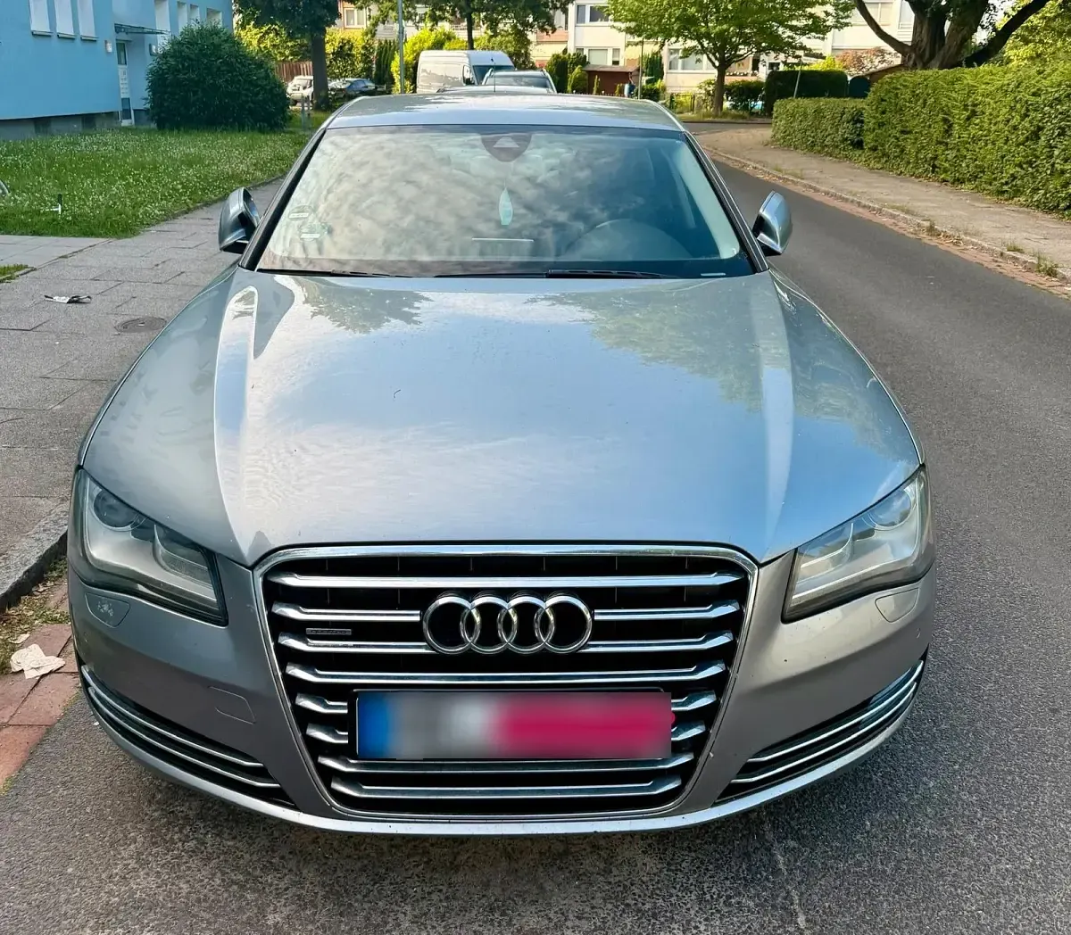 Gebraucht Audi A8 Comfort 290 PS (213 kW) 2010 Grau Limousine