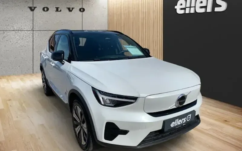 Gebraucht Volvo EX40 Plus 169 kW (231 PS) 2023 Weiß SUV