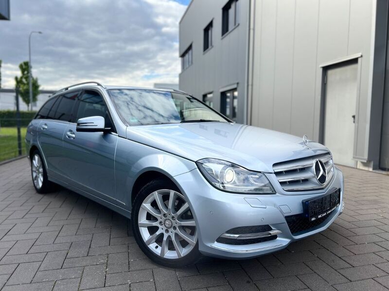Silber Gebraucht 2013 Mercedes C200 Kombi | 13.900 € (Fairer Preis) - Bild 1/4