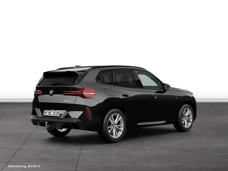 Gebraucht BMW X3 Shadowline 197 PS (144 kW) 2025 Black sapphire metallic SUV