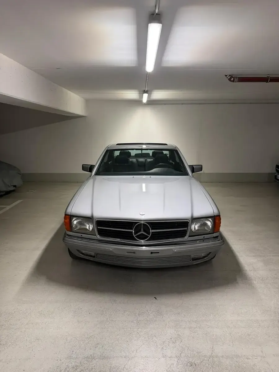 Gebraucht Mercedes 500 AMG 231 PS (169 kW) 1983 Silber Coupé