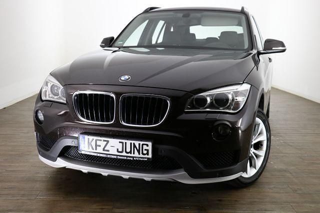 Braun Gebraucht 2015 BMW X1 Sport Line SUV | 13.990 € (Fairer Preis) - Bild 1/4