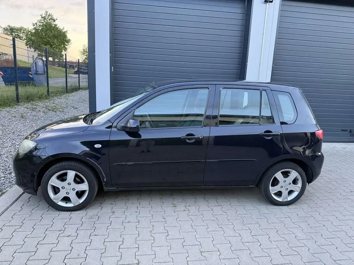 Gebraucht Mazda 2 Comfort 68 PS (50 kW) 2004 Blau Kleinwagen
