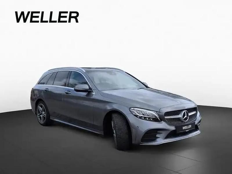Gebraucht Mercedes C200 184 PS (135 kW) 2018 Grau (grau) Kombi